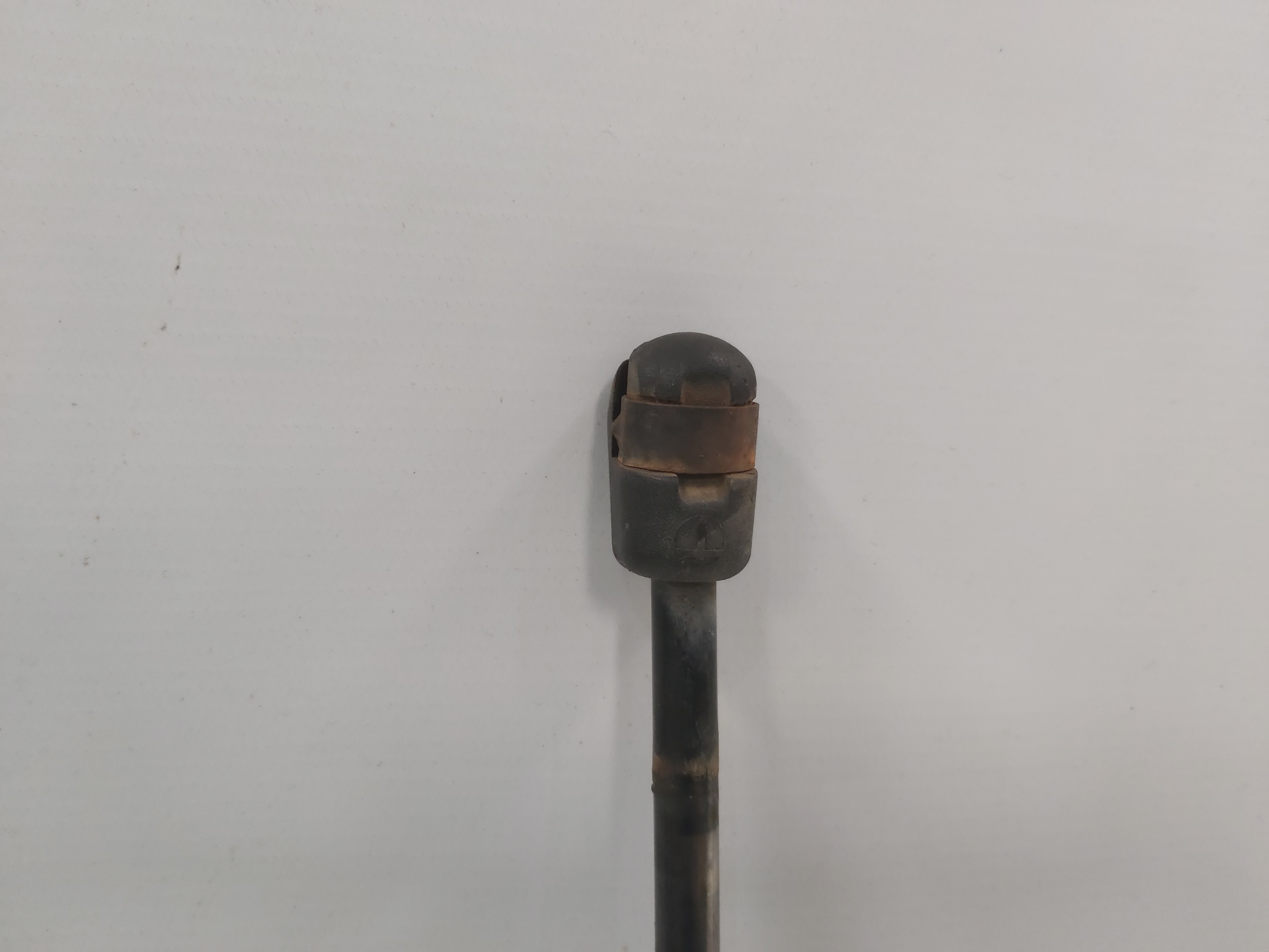 Amortecedor Porta Malas Tampa Traseira Ford Ka 96 A 2005 3