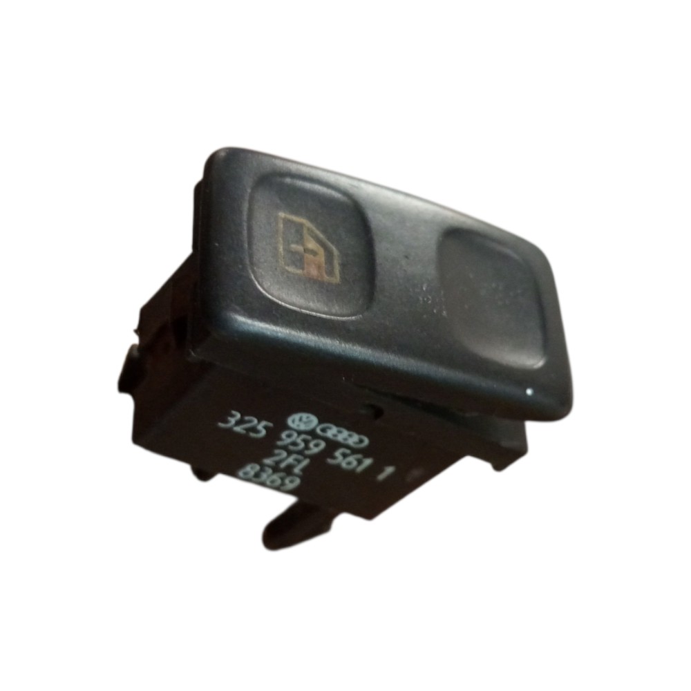 Botão Vidro Elétrico Traseiro Santana Quantum 92 93 94 95 98 5