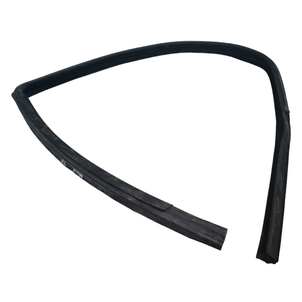Borracha Canaleta Vidro Traseiro Direito Palio 97 2000 2012 Preto