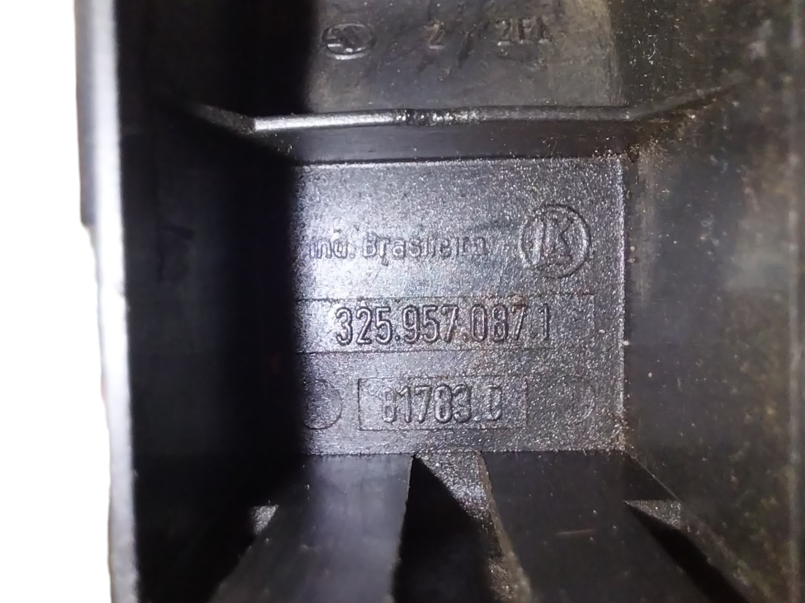 Moldura Botão Falso Gol Parati Saveiro G2 94 95 98 2000 2005 4