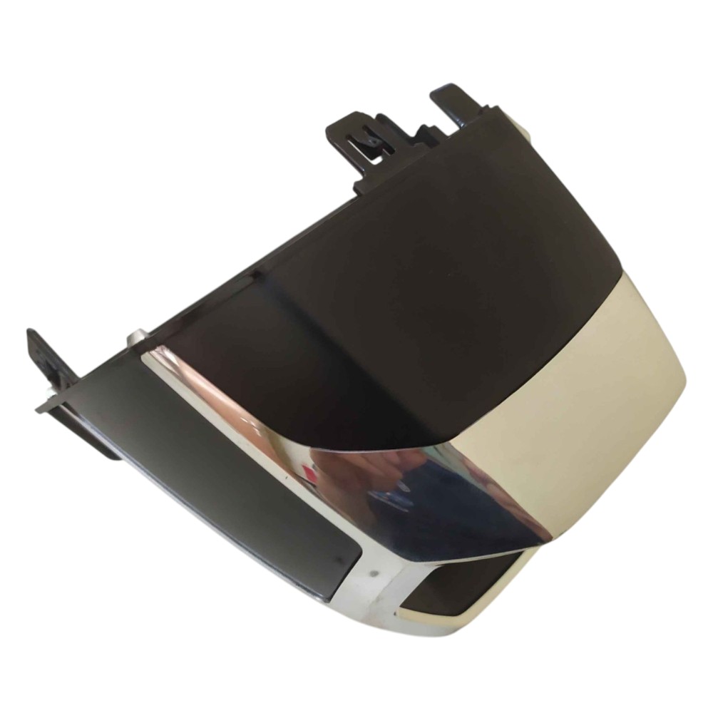 Acabamento Interno Farol Direito Taos 2021 2022 2023 Detalhe Direito/passageiro 7