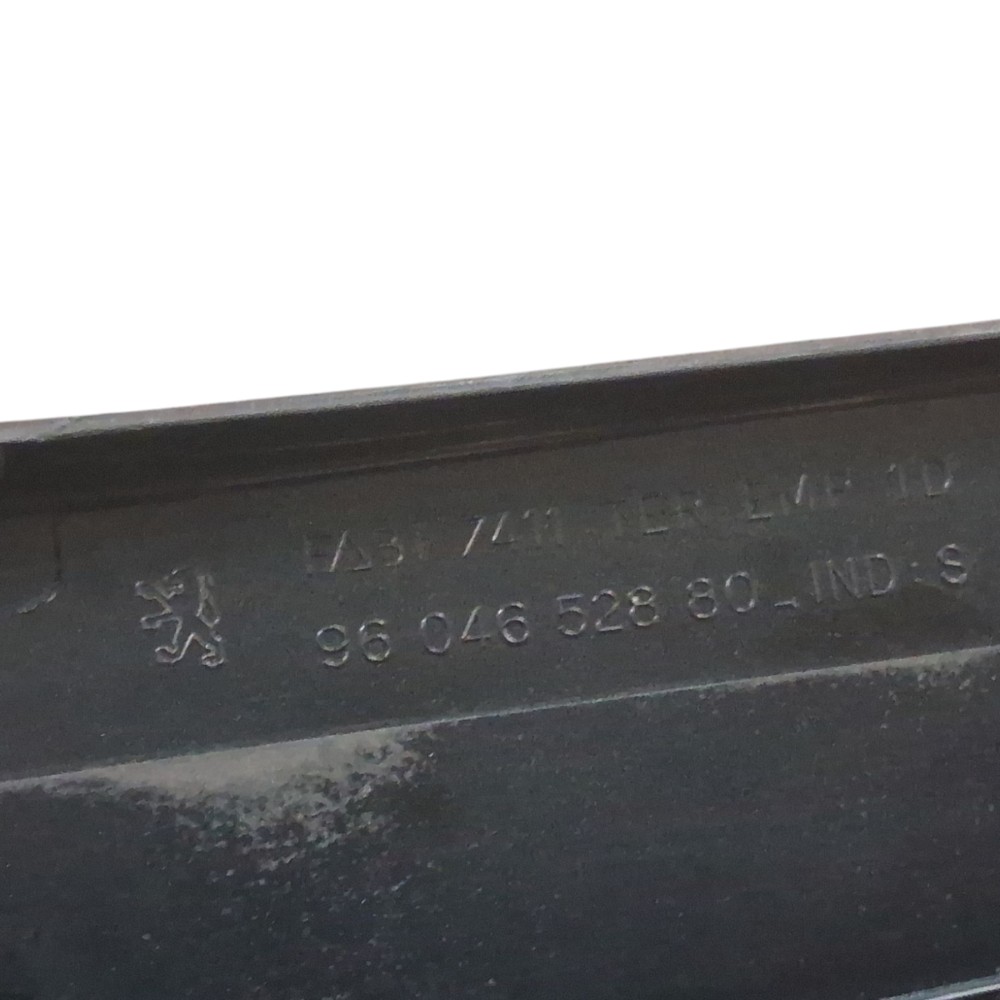 Acabamento Externo Porta Dianteira Direita Peugeot 405 87 97 5