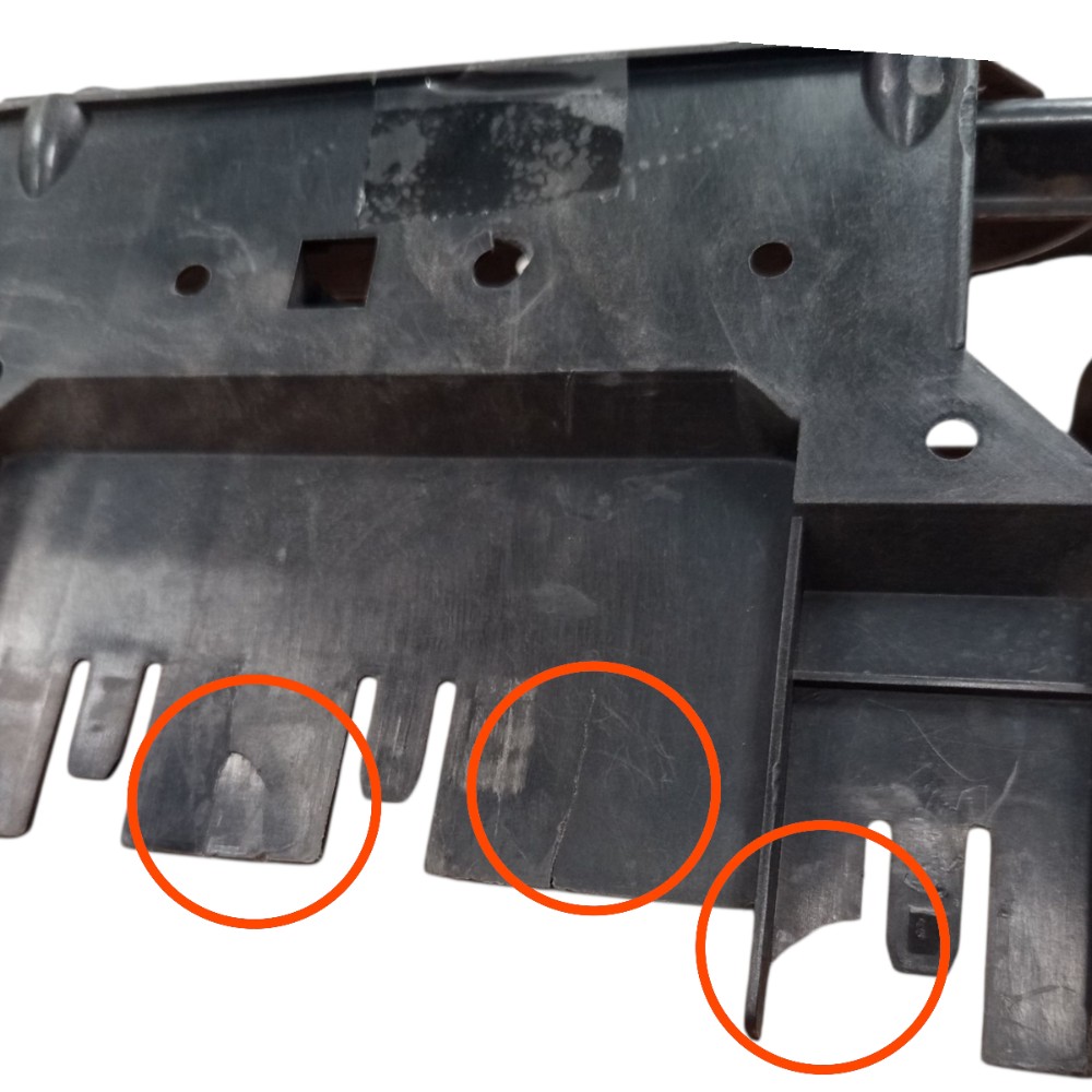 Suporte Caixa Bateria Fusível Vectra 97 98 99 2005 Detalhe 2