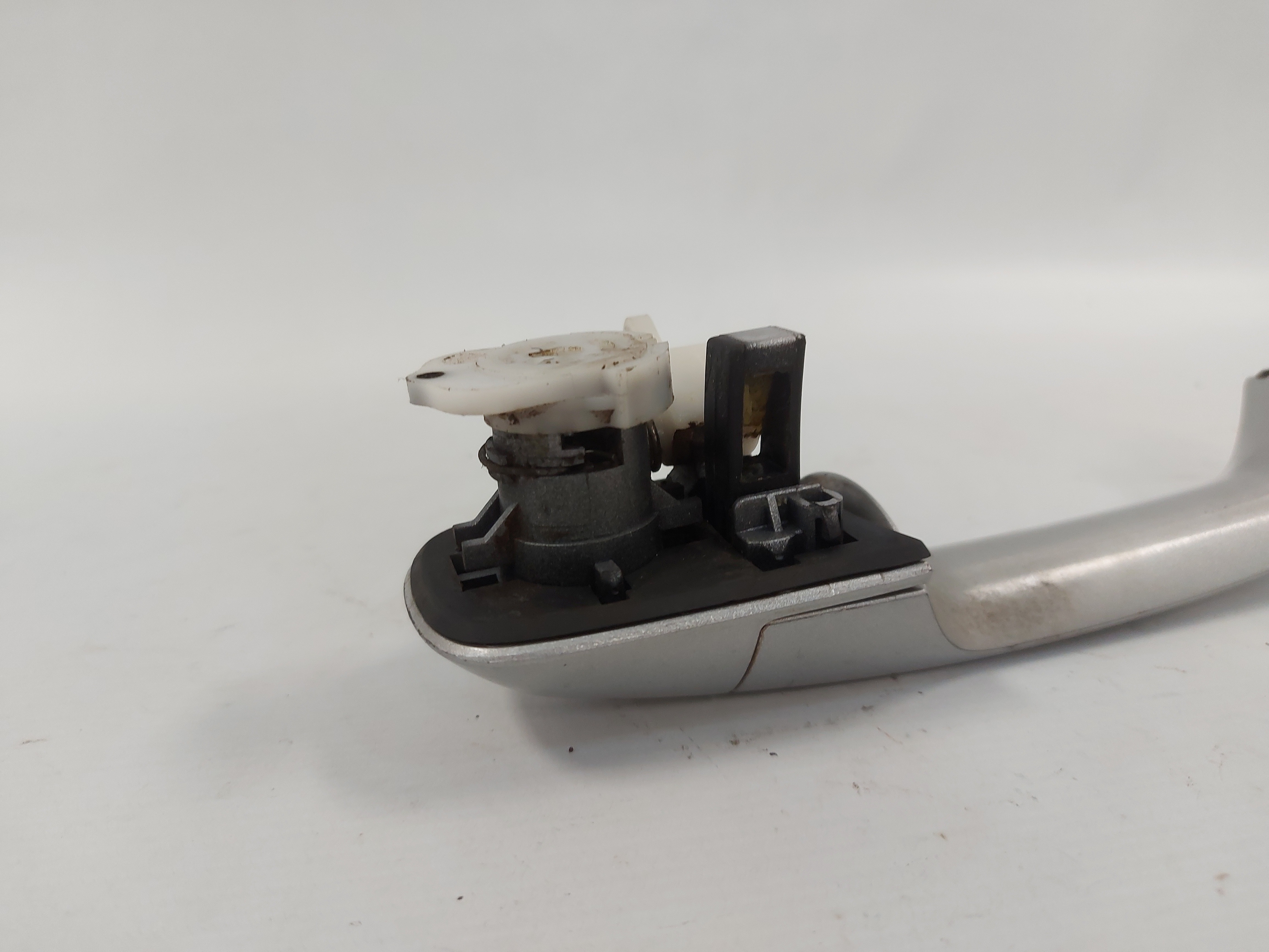 Maçaneta Externa Dianteira Esquerda Ford Fiesta 2003 A 2014 Branco Dianteira 8