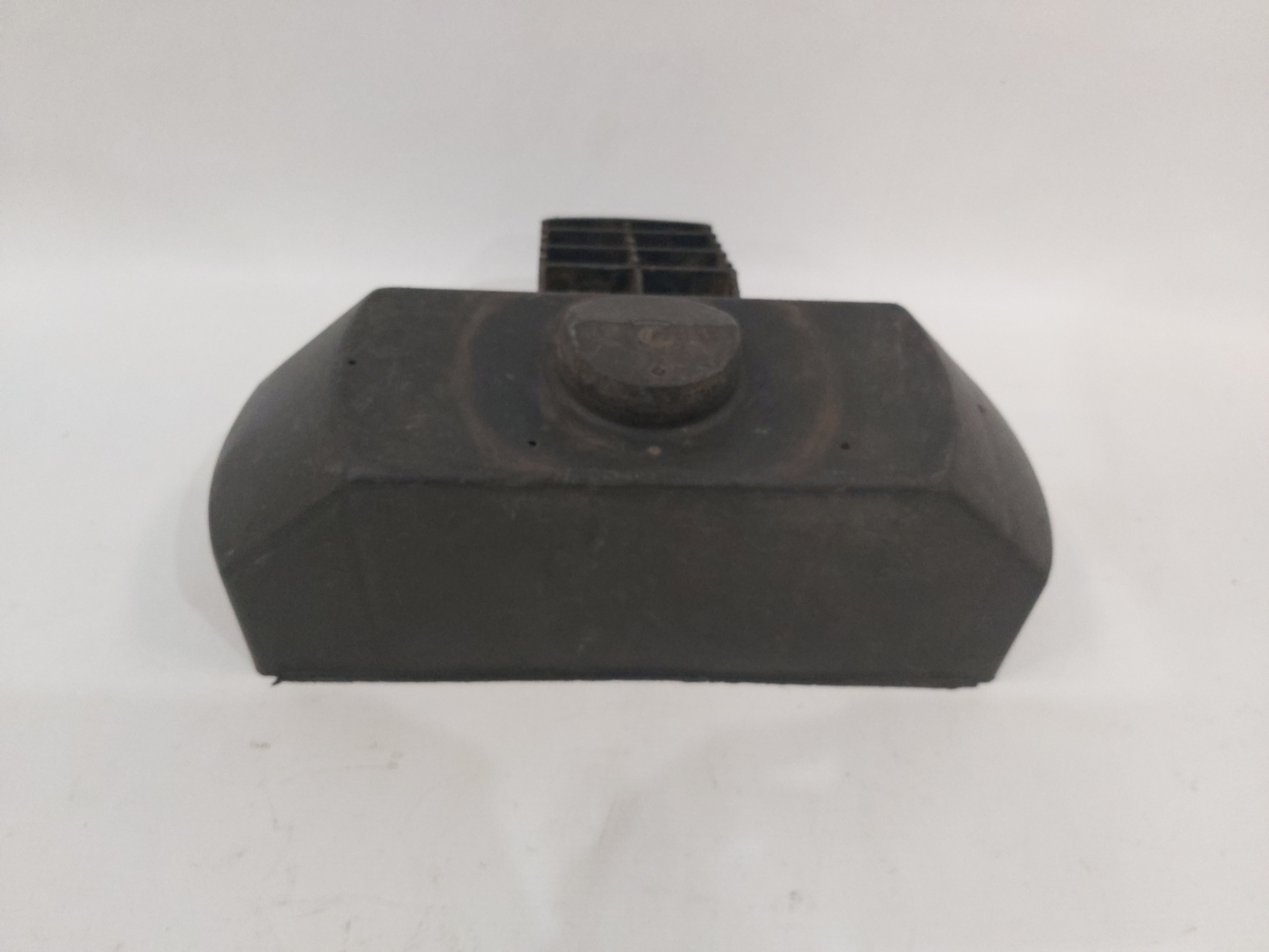 Suporte Caixa Kit Macaco Chave De Roda Peugeot Citroën 7