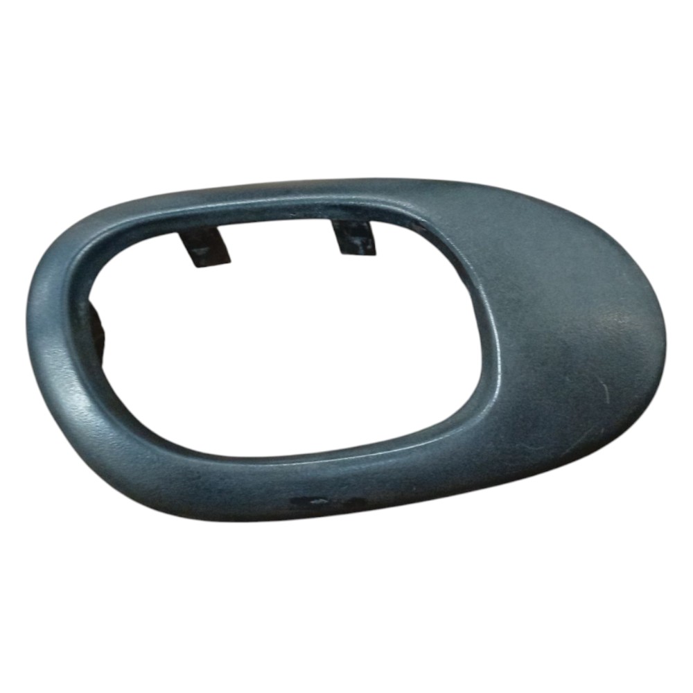 Moldura Maçaneta Interna Esquerda Peugeot 206 2001 2002 2013