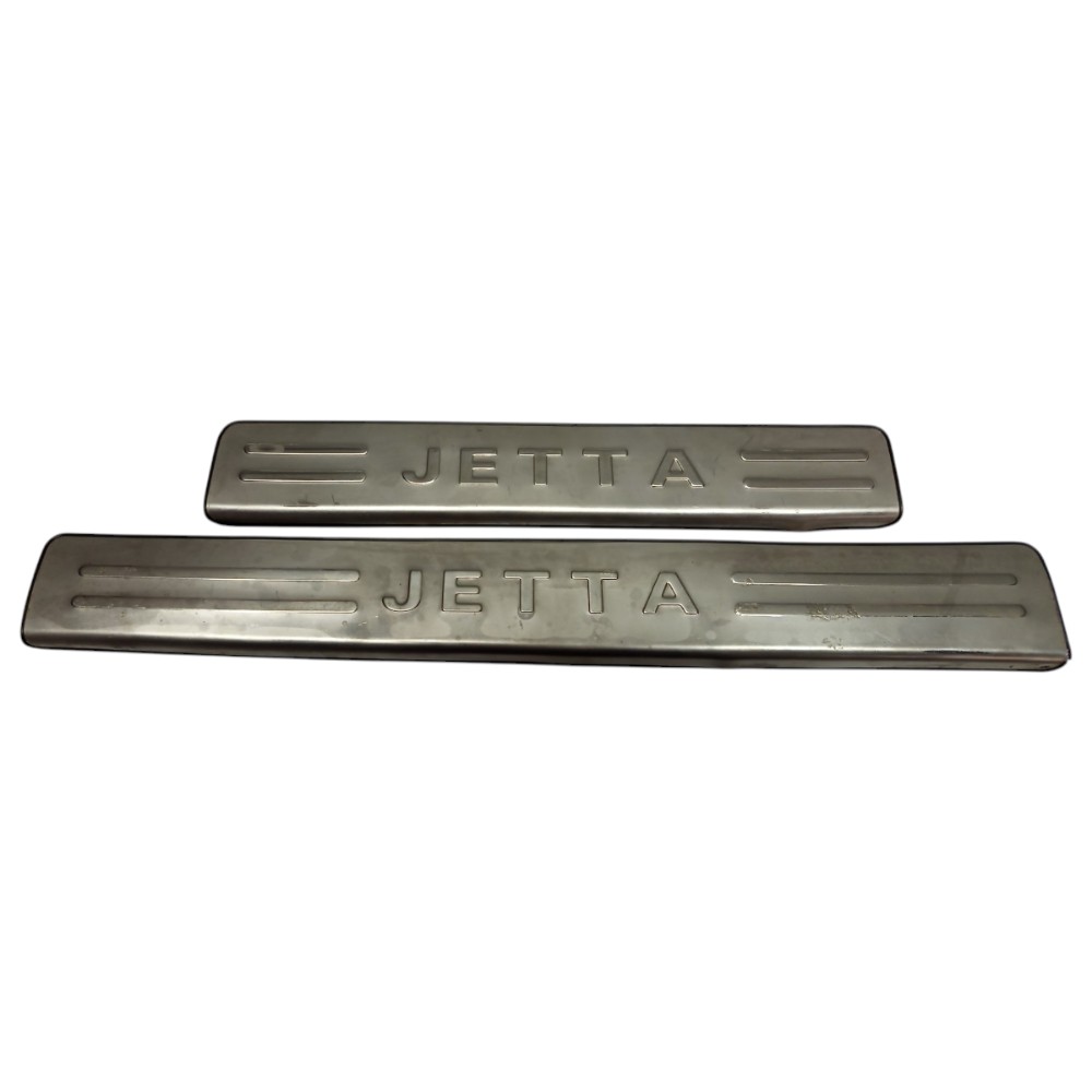 Acabamento Saída Lateral Jetta Mk6 2011 2012 2015 2016 2018 Aço Inox / Prata