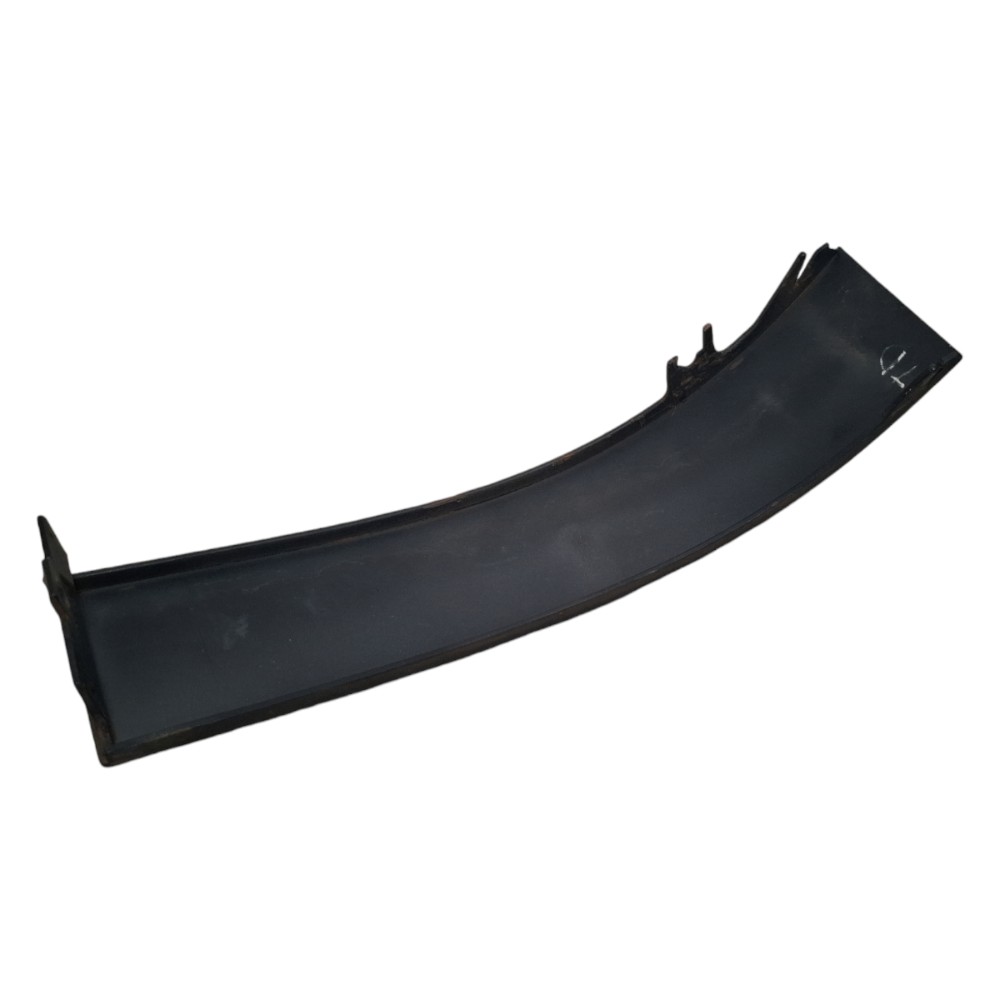 Moldura Lanterna Traseira Direita Audi A3 97 A 2006 Detalhe 8