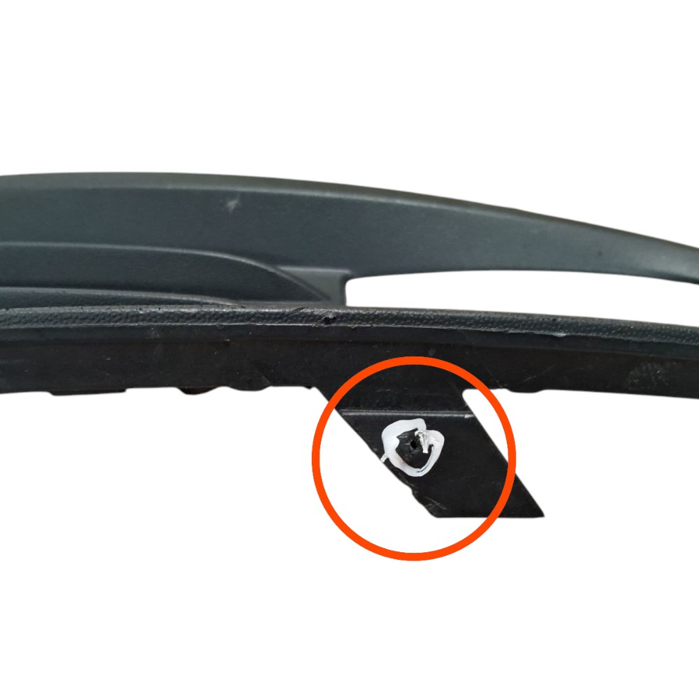 Grade Moldura Farol Milha Esquerdo Gol Voyage G6 2013 A 2016 2