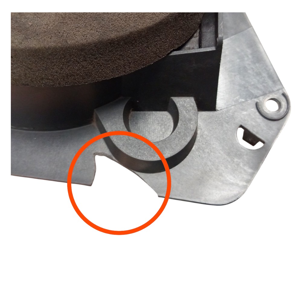 Moldura Suporte Alto Falante Direito Peugeot 206 2001 A 2008 4