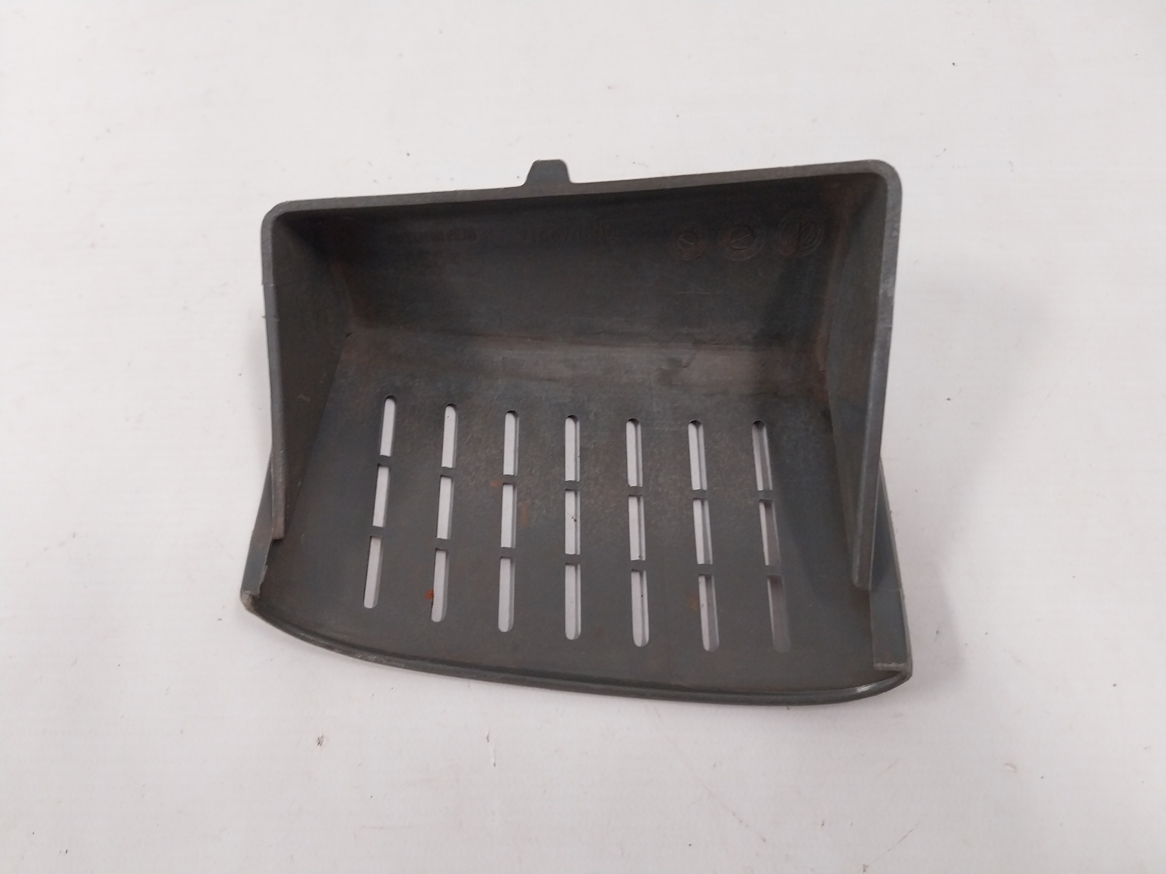 Moldura Porta Objetos Palio Fiasa 97 98 99 2000 3