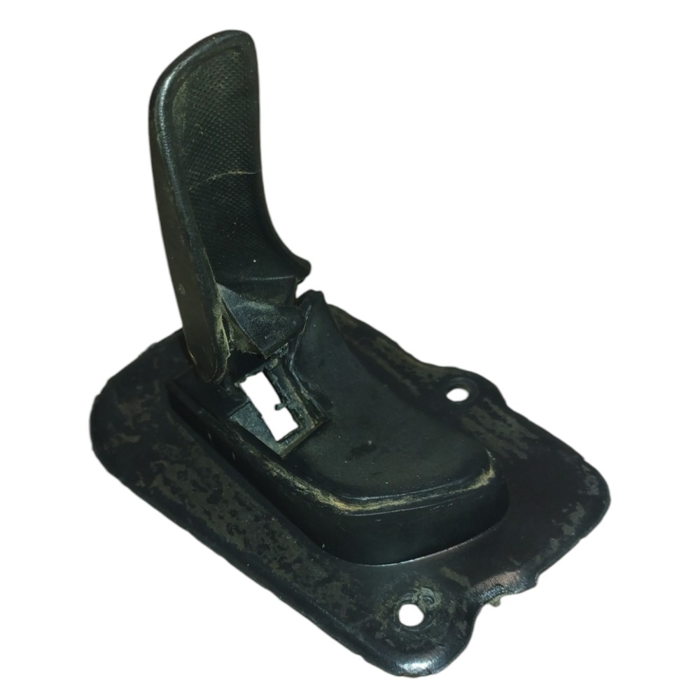 Maçaneta Interna Dianteira Esquerda Corsa 96 97 98 99 A 2002 Preto Dianteira 5
