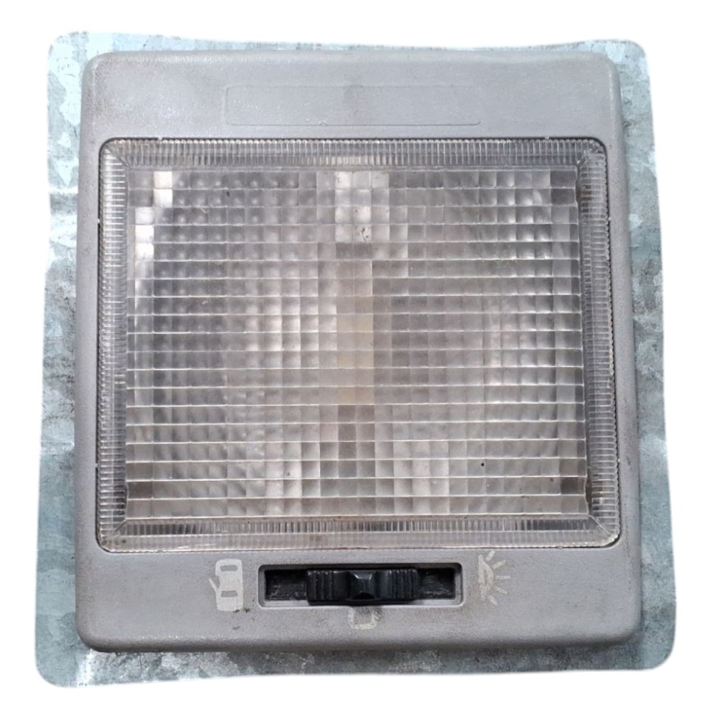 Luz Cortesia Teto Quantum Santana 91 98 2000 2002 2004 2006