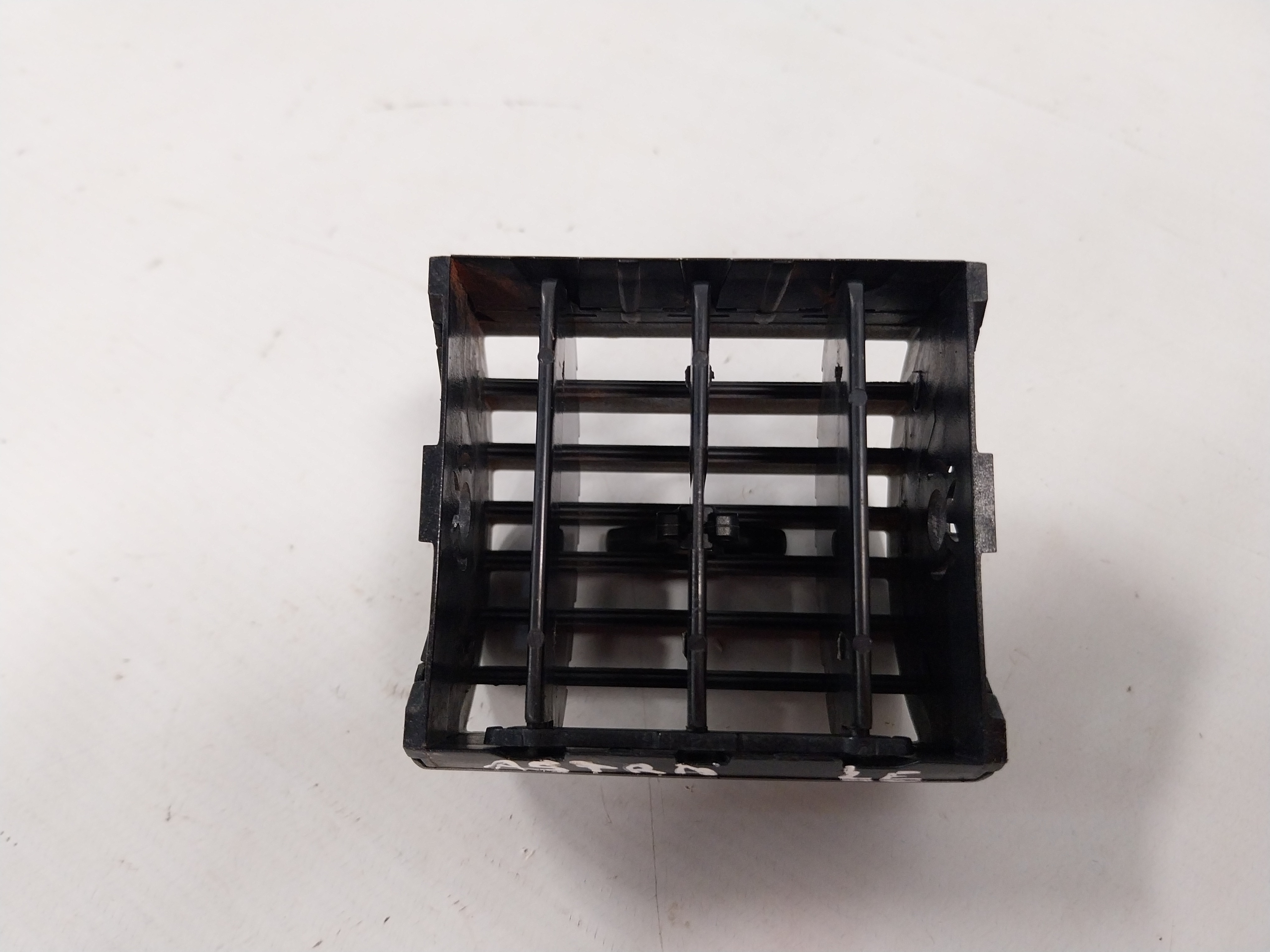 Grade Difusor Ar Esquerda Astra 99 2000 2005 2011 5