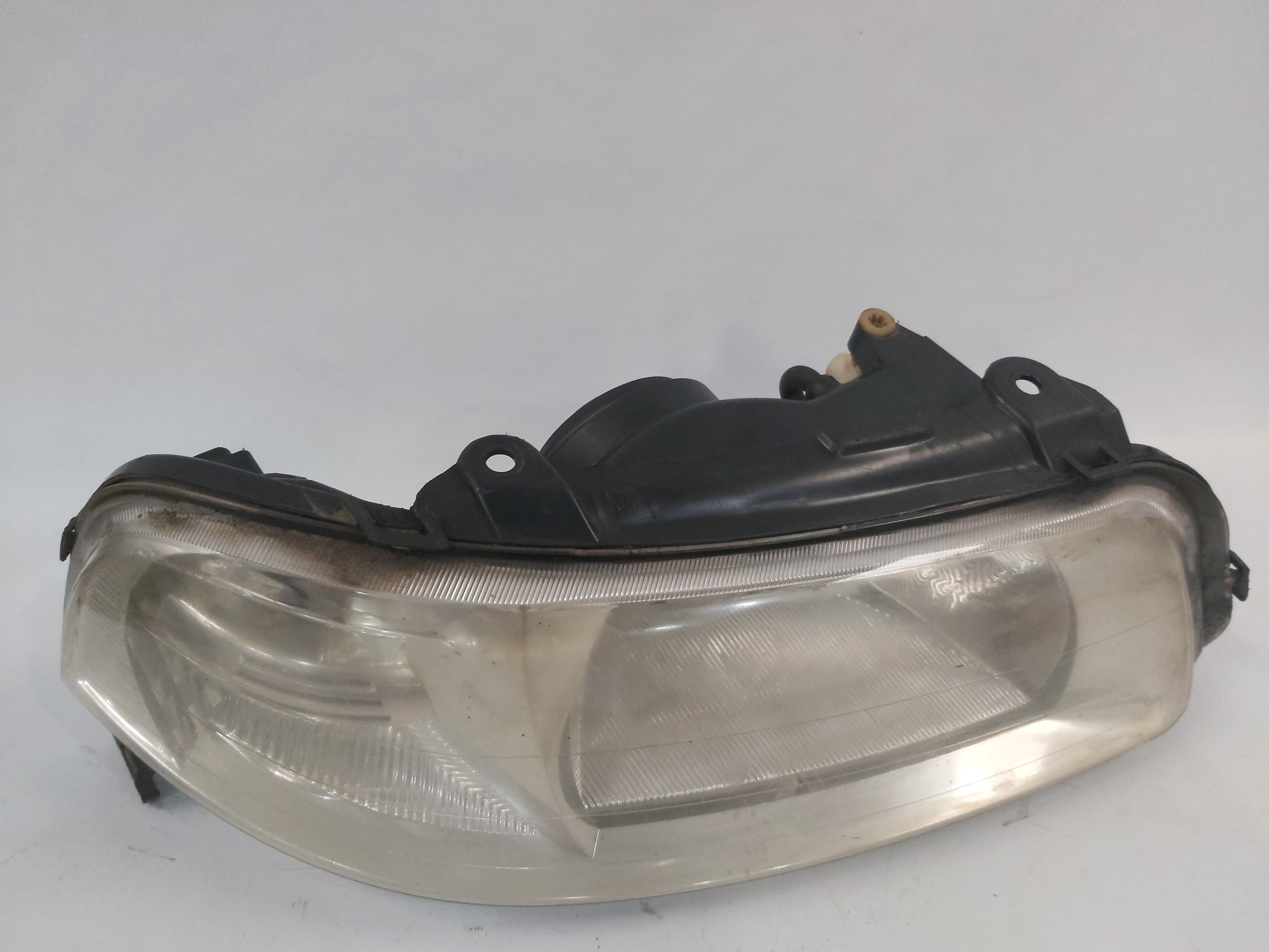 Farol Direito Volkswagen Gol Parati G3 1999 A 2005 Direito 3