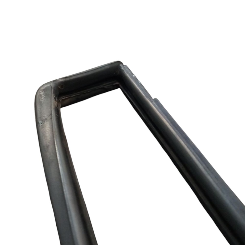 Borracha Vidro Fixo Porta Traseira Direita Santana 97 2006 5