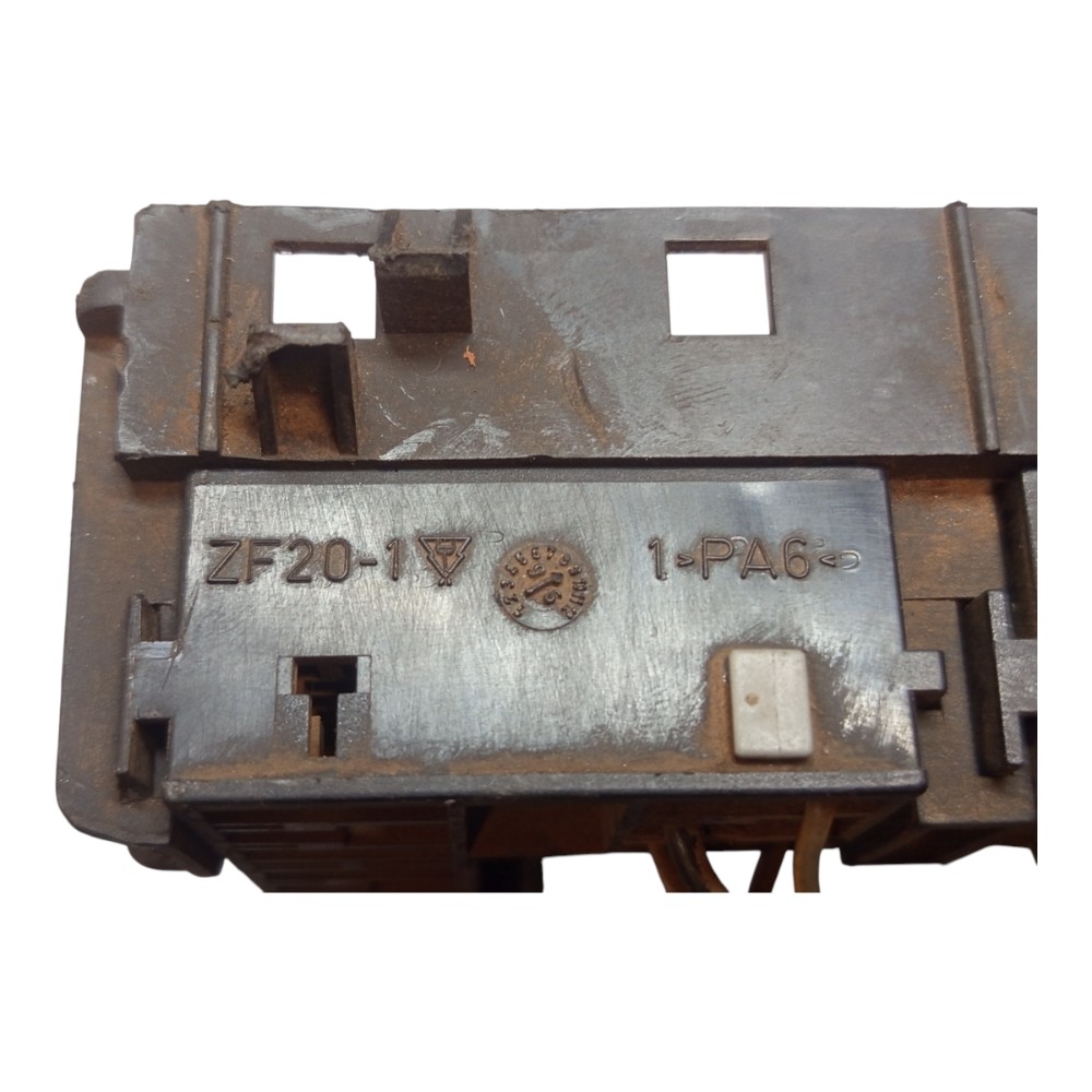 Moldura Central Radio Botões Vectra 97 99 2000 2003 2005 6