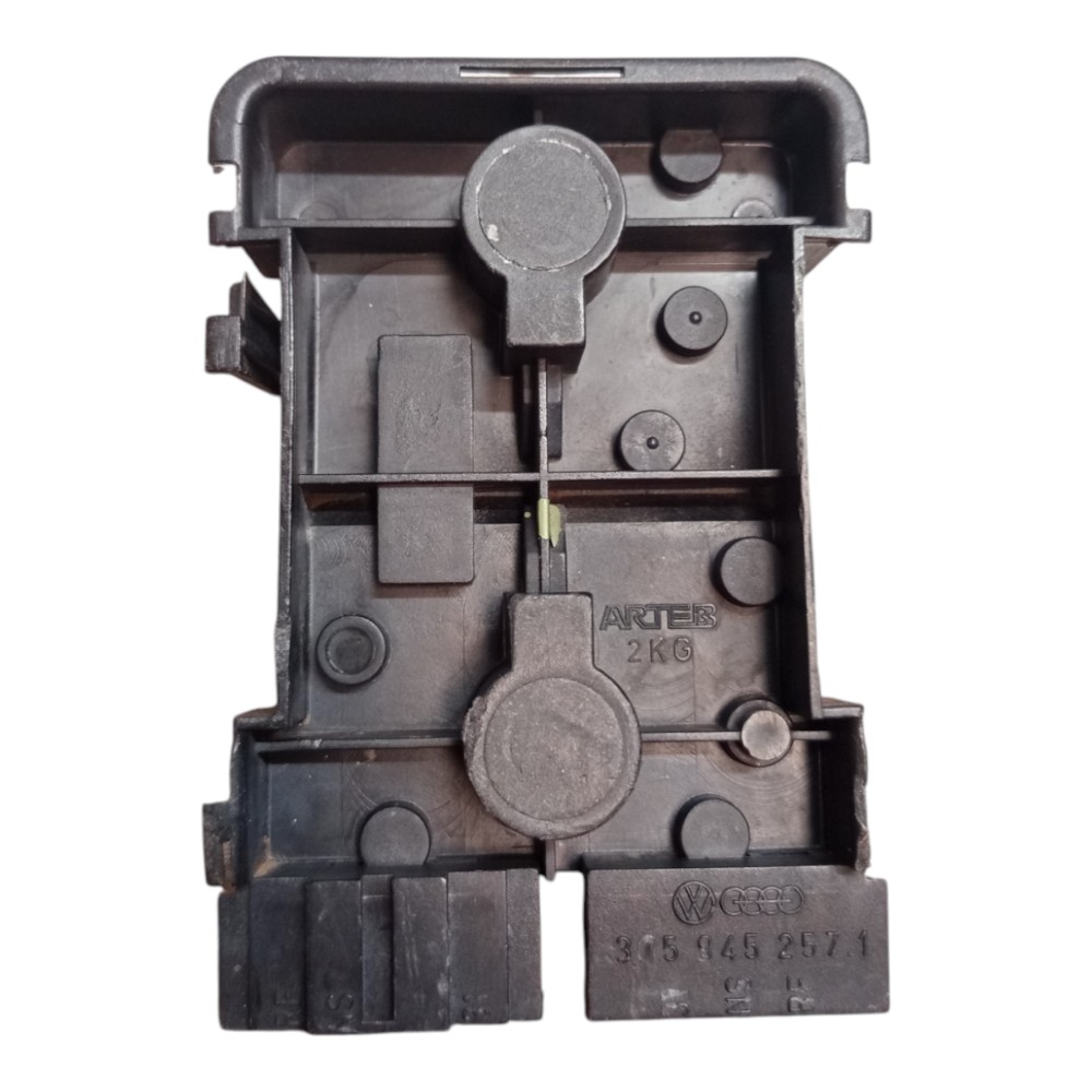 Soquete Circuito Lanterna Direita Vw Gol Quadrado 1988 1994 1