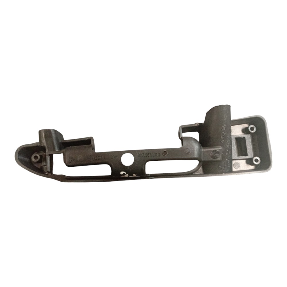 Moldura Puxador Traseiro Esquerdo Santana 98 99 2000 2006 2