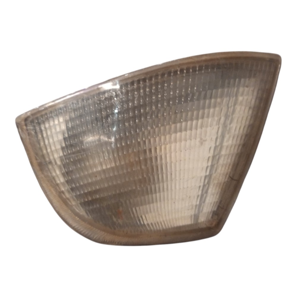 Pisca Seta Dianteira Esquerda Monza 91 92 93 94 96 Detalhe Esquerdo Branca Cristal 2