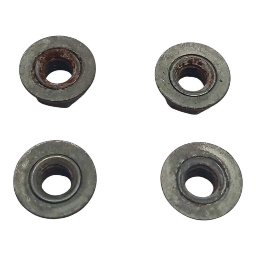 Parafusos Tampa Traseira Peugeot 206 99 2002 2005 2006 2008