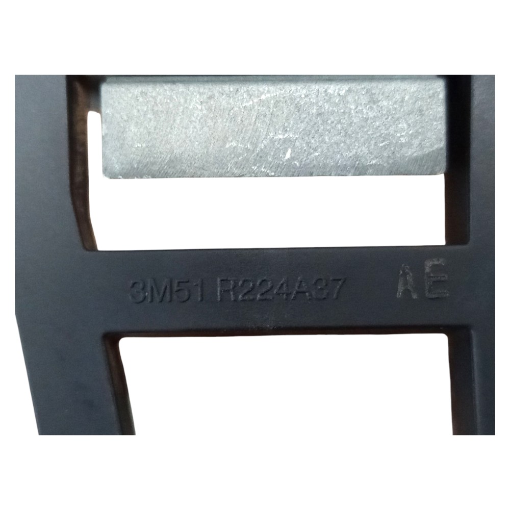Suporte Maçaneta Dianteira Direita Ford Focus 2009 2010 2013 – Preta – Traseira 3