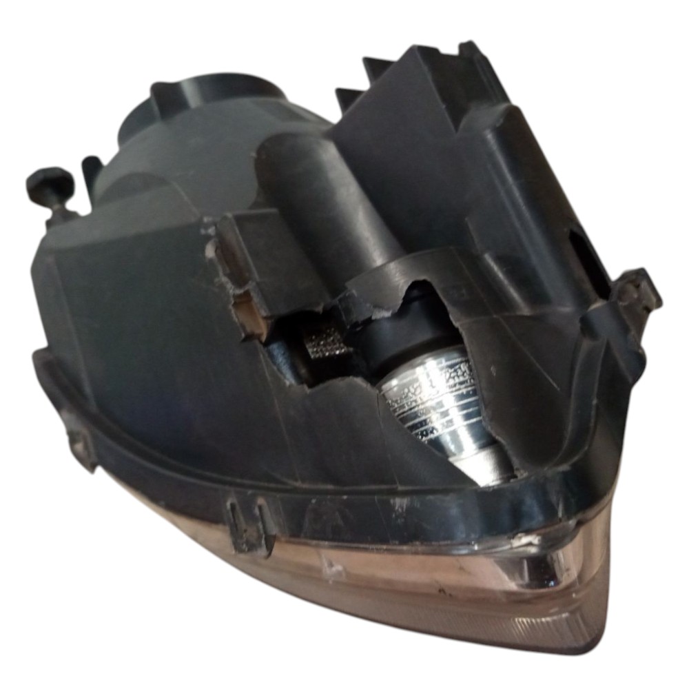 Farol Corsa Classic Esquerdo 2011 A 2015 Retirada De Peças  Esquerdo/motorista 4