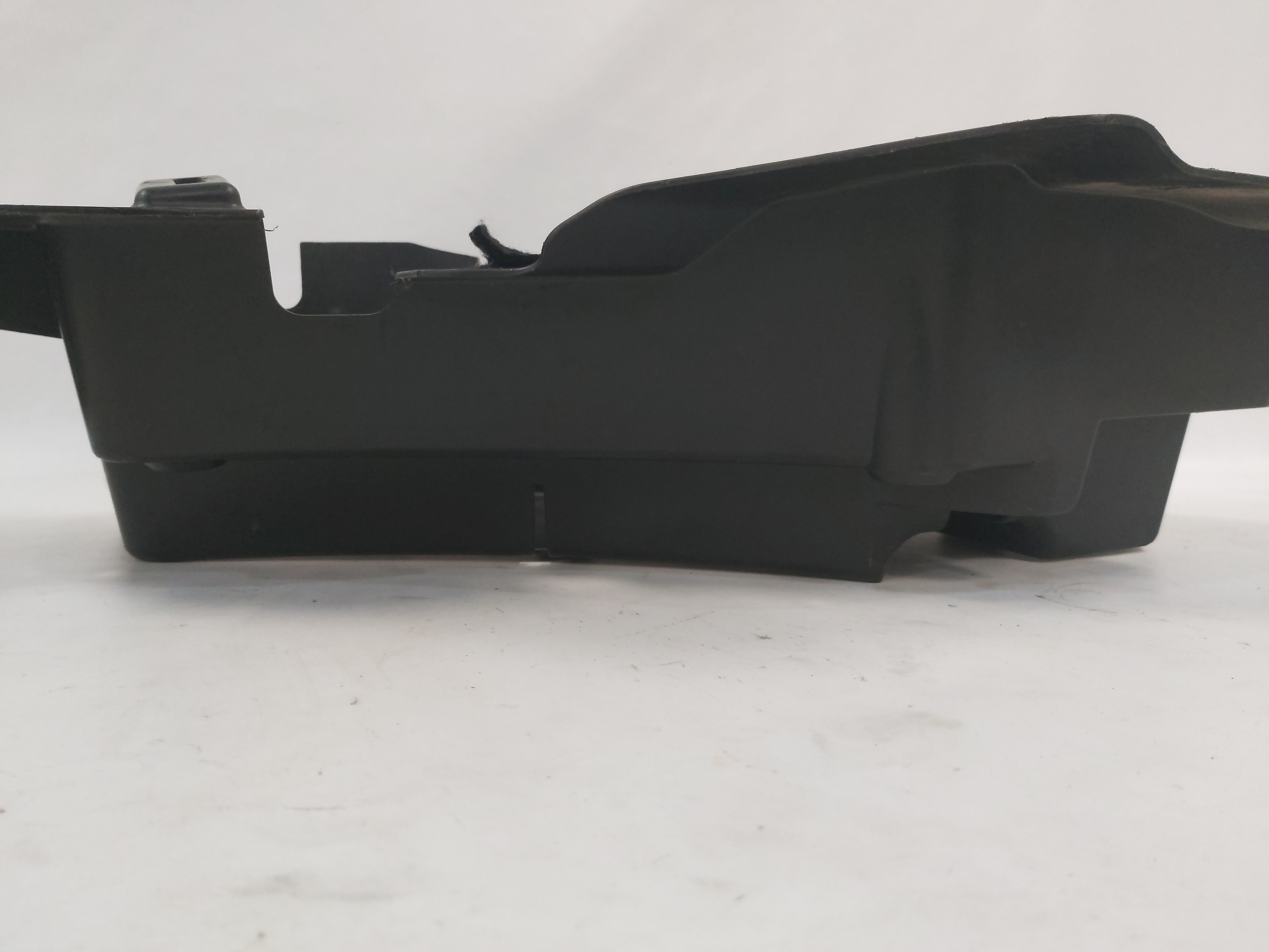 Caixa De Ferramentas Porta Malas Vw Tiguan 5n0012115c 4