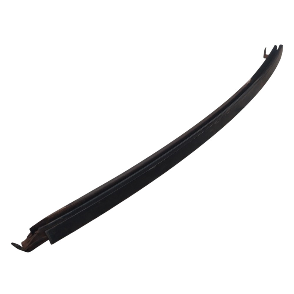 Guia Vidro Traseiro Esquerdo Vw Santana 91 92 93 94 95 96  Preto