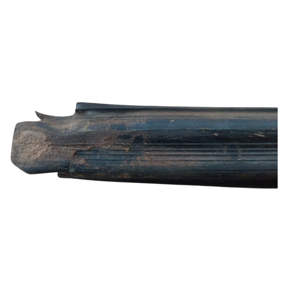 Borracha Canaleta Traseira Direita Santana 91 99 2000 A 2006 4
