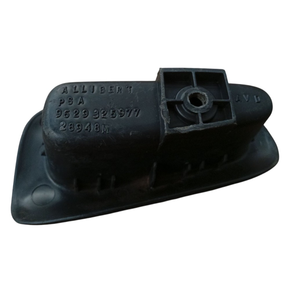 Moldura Puxador Interno Dianteiro Direito Peugeot 206 2008 Preto Dianteira 5
