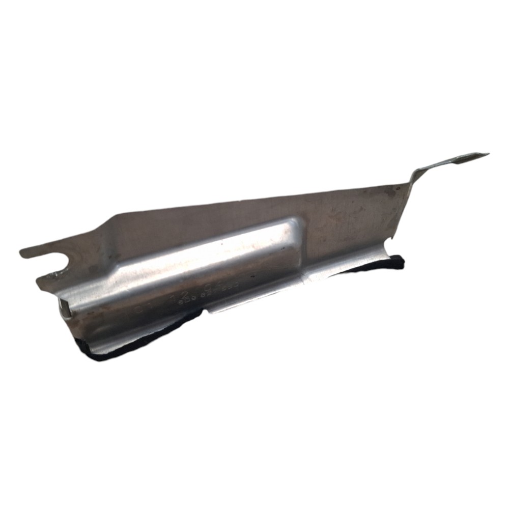 Suporte Direito Forro Tampa Traseira Audi A3 97 98 99 A 2006 4