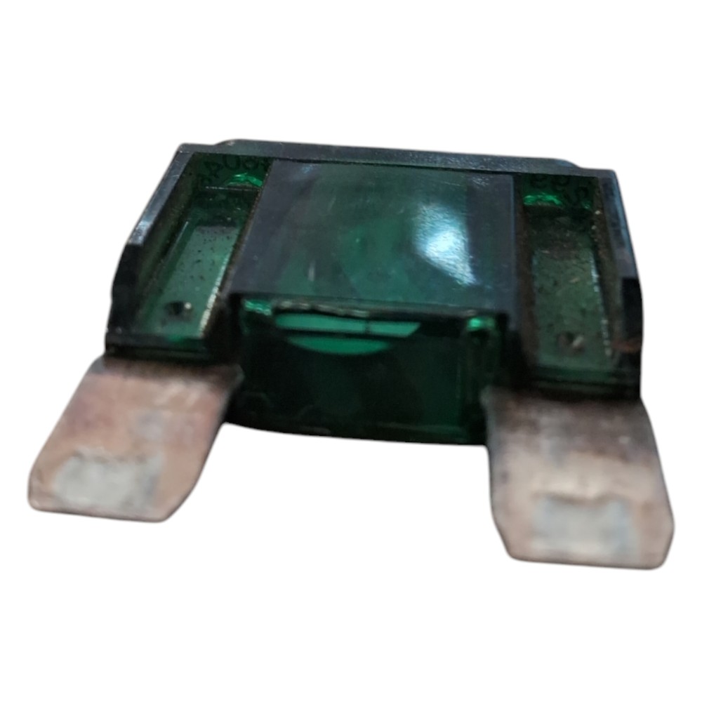 Max Fuse 30a 32v Vectra 97 98 99 2000 2001 2002 2005 4604602 3