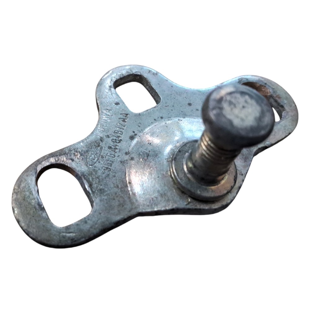 Batente Fechadura Porta Malas Ford Ka 2008 2009 2010 A 2014
