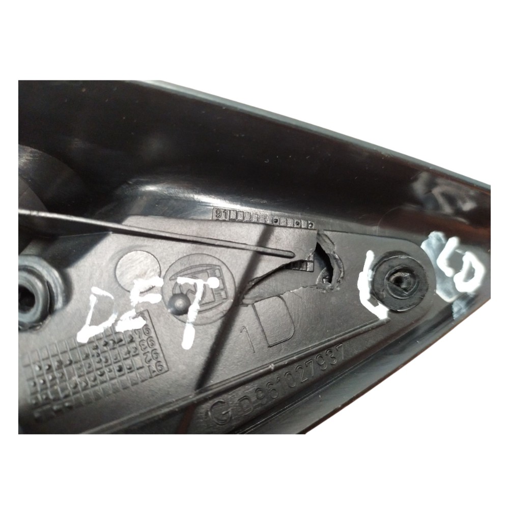 Acabamento Interno Retrovisor Direito Peugeot 405 Detalhe 4