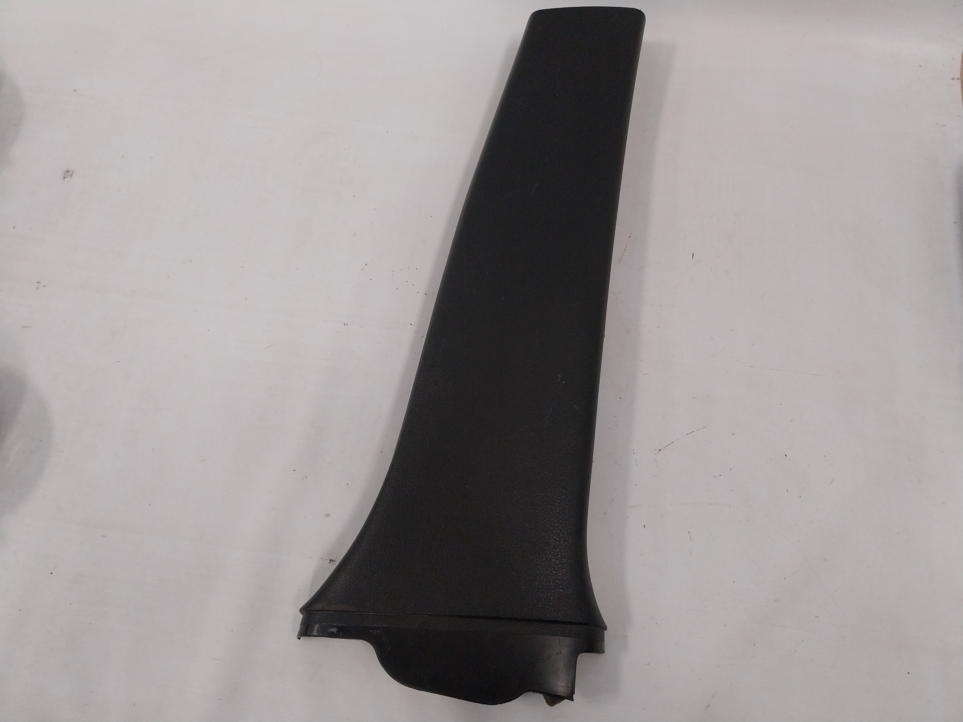 Moldura Coluna Direita Astra 99 2000 2005 2011  Preto 2