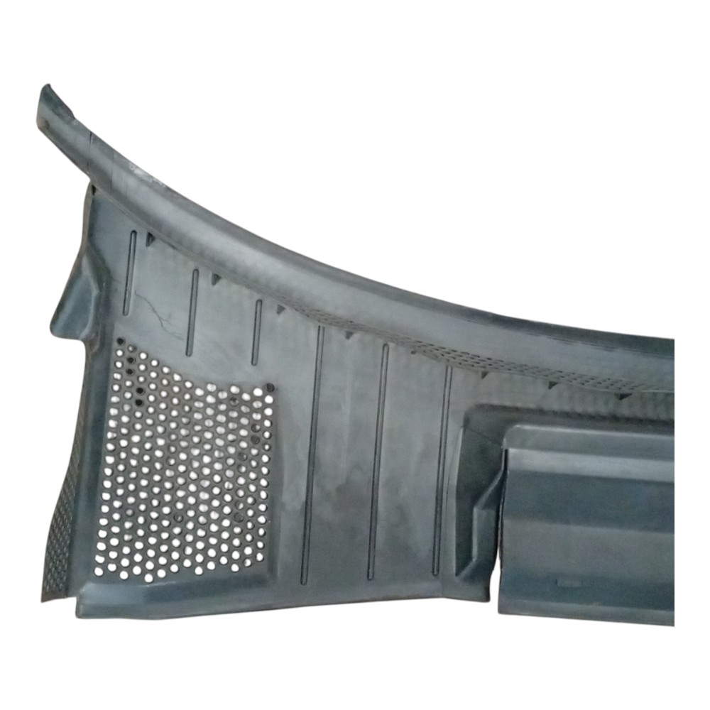 Grade Churrasqueira Parabrisa Vectra 97 98 99 2000 2003 2005 Preto 7