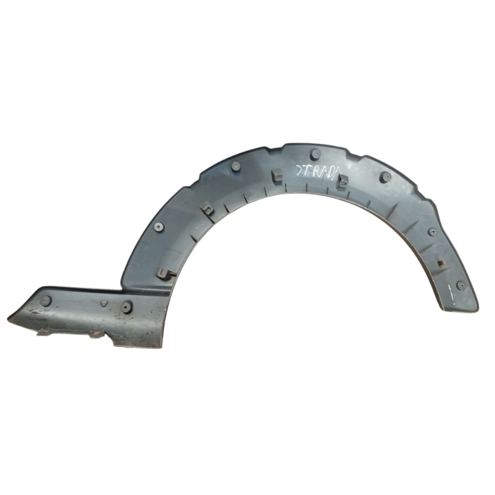 Moldura Paralama Traseira Direta Strada 2009 2010 2011 2013 2