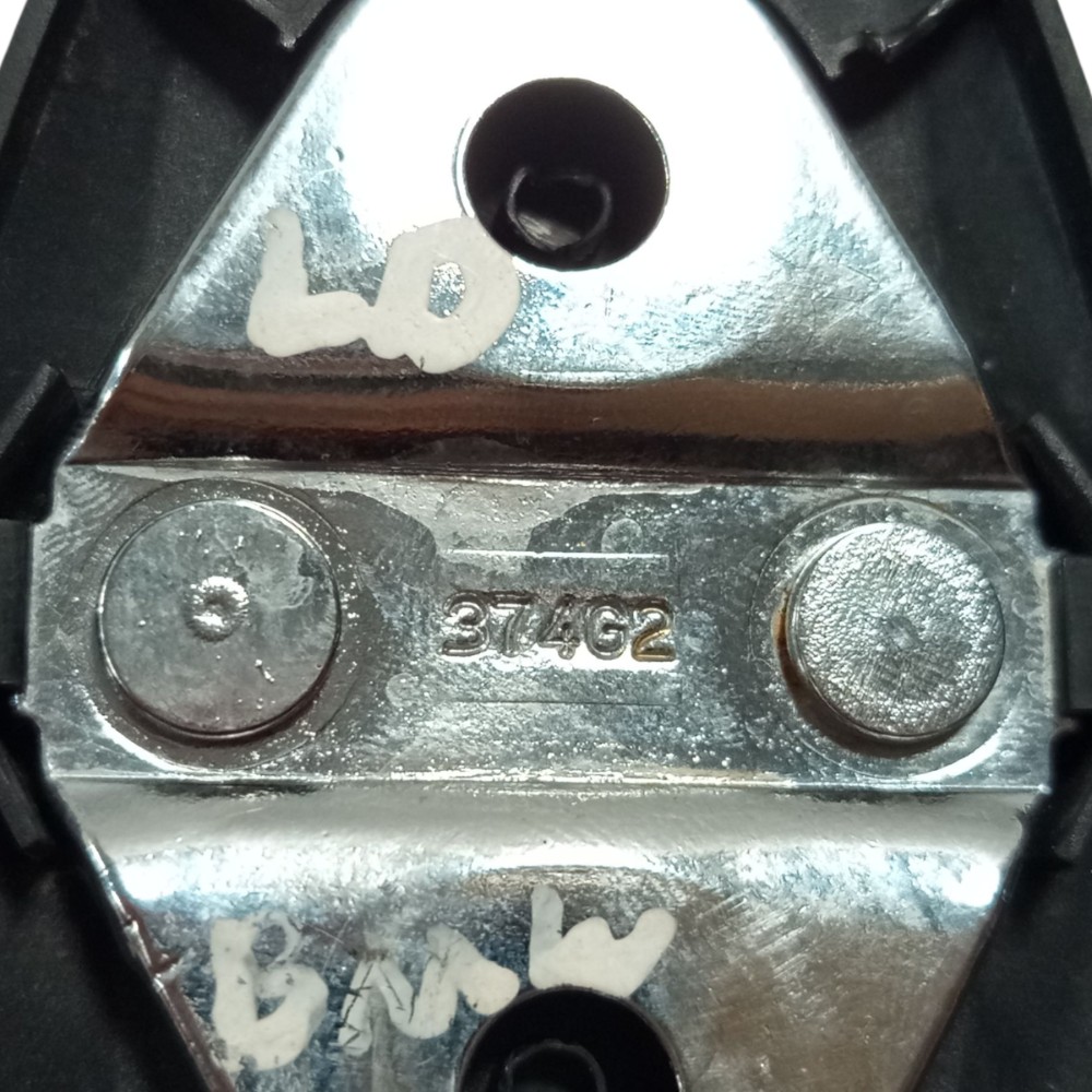Batente Fechadura Traseira Direita Bmw Série 3 99 2000 2006 7