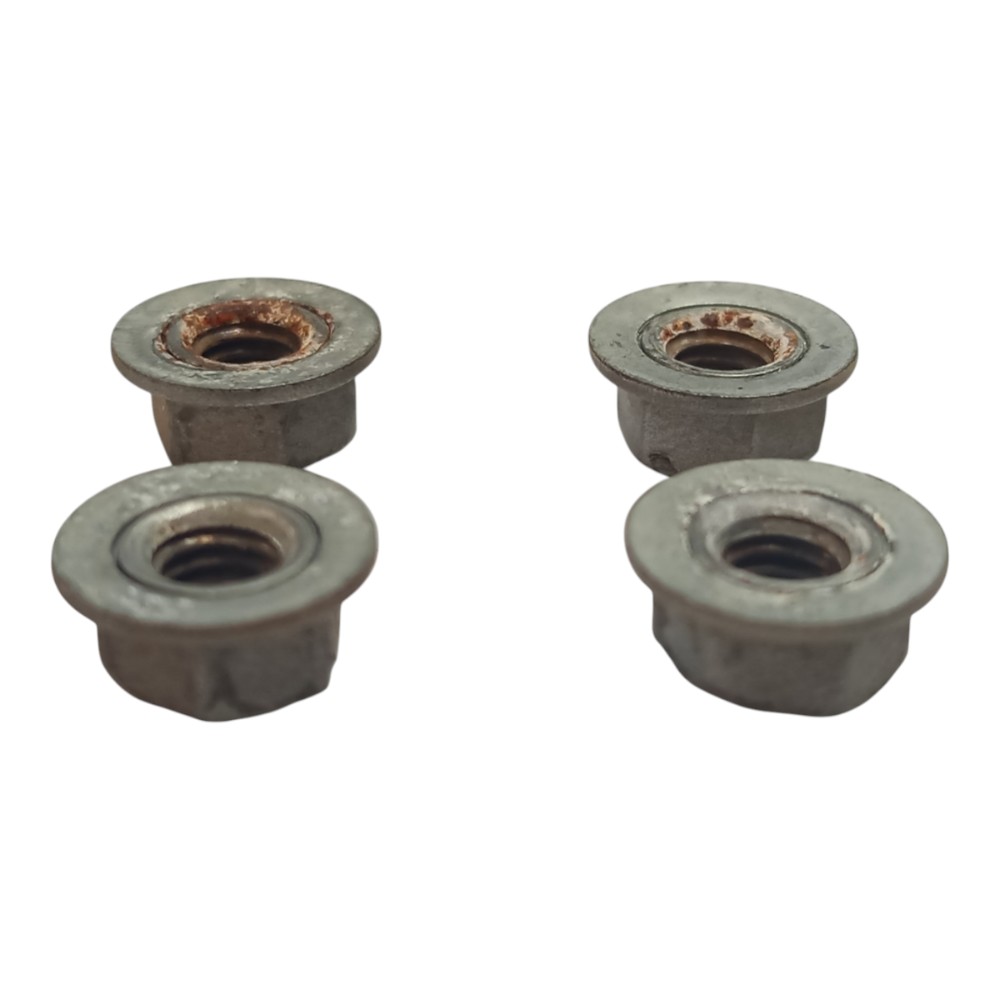 Parafusos Tampa Traseira Peugeot 206 99 2002 2005 2006 2008 3
