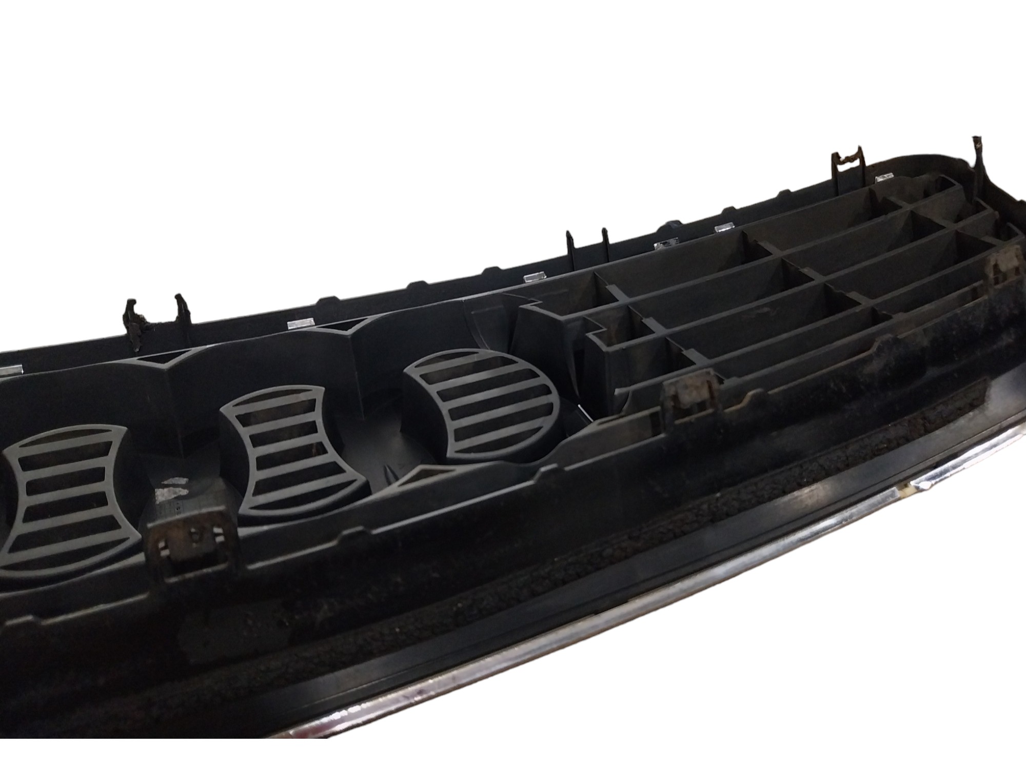 Grade Frontal Audi A3 97 98 2000 2001 2002 2003 2006 Detalhe 9