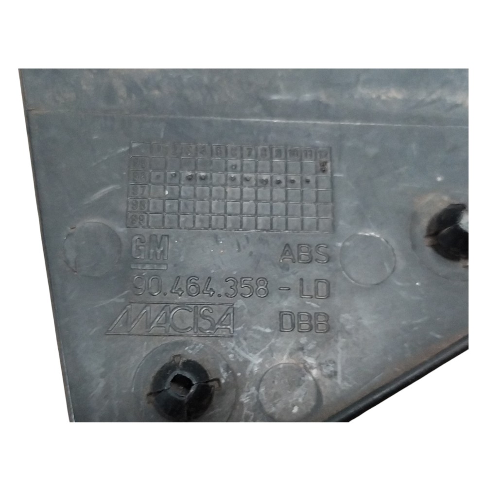 Moldura Externa Traseira Direita Vectra 97 98 99 2000 A 2005 Preto 6