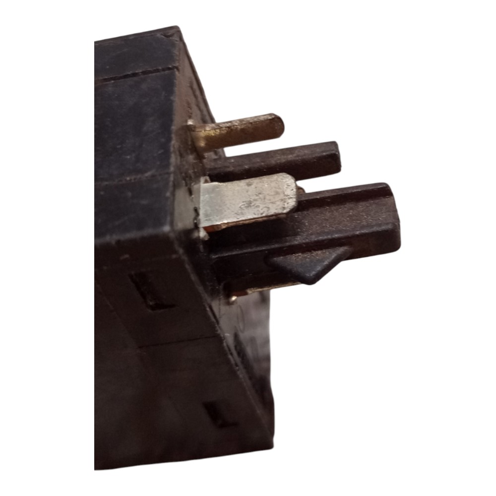 Botão Interruptor Desembaçador Gol Saveiro G2 G3 97 A 2005 7