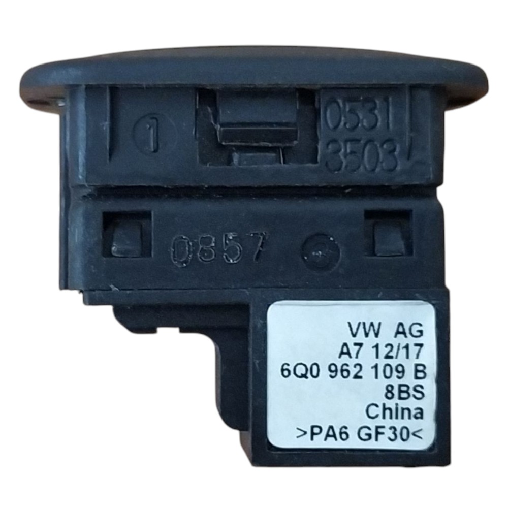 Botão Interruptor Alarme Vw Polo Jetta 2013 2014 2015 2016 3