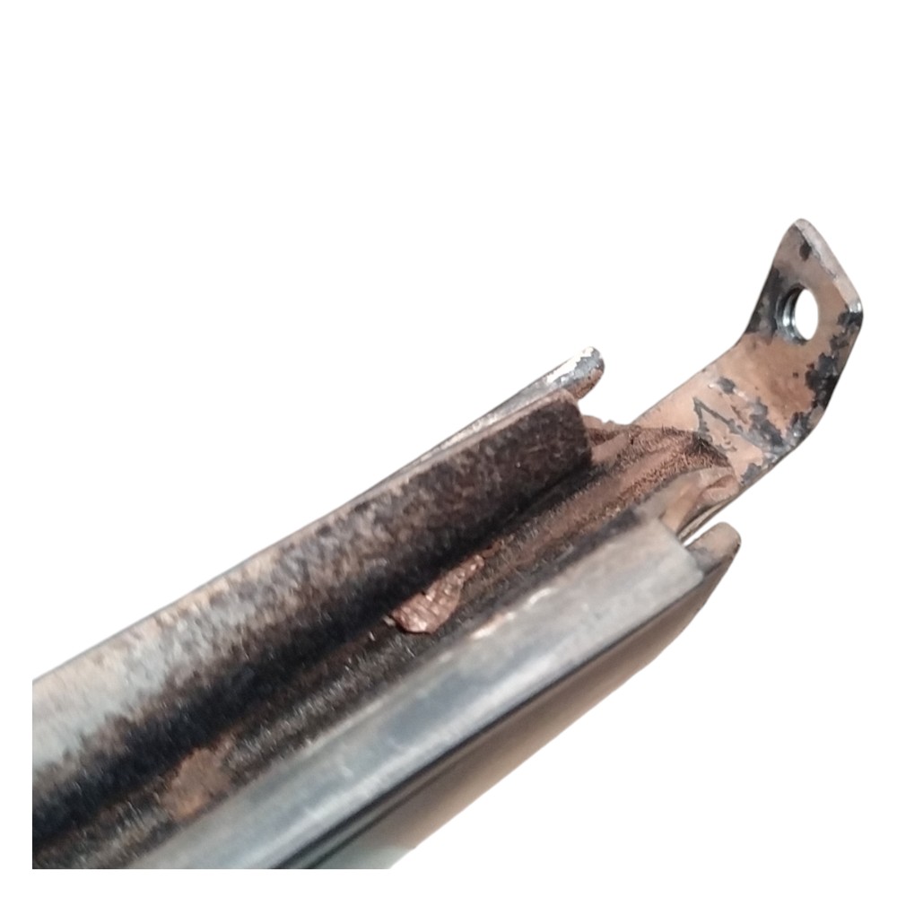 Guia Canaleta Traseira Esquerda Vw Santana 91 92 93 94 95 96 Preto 7