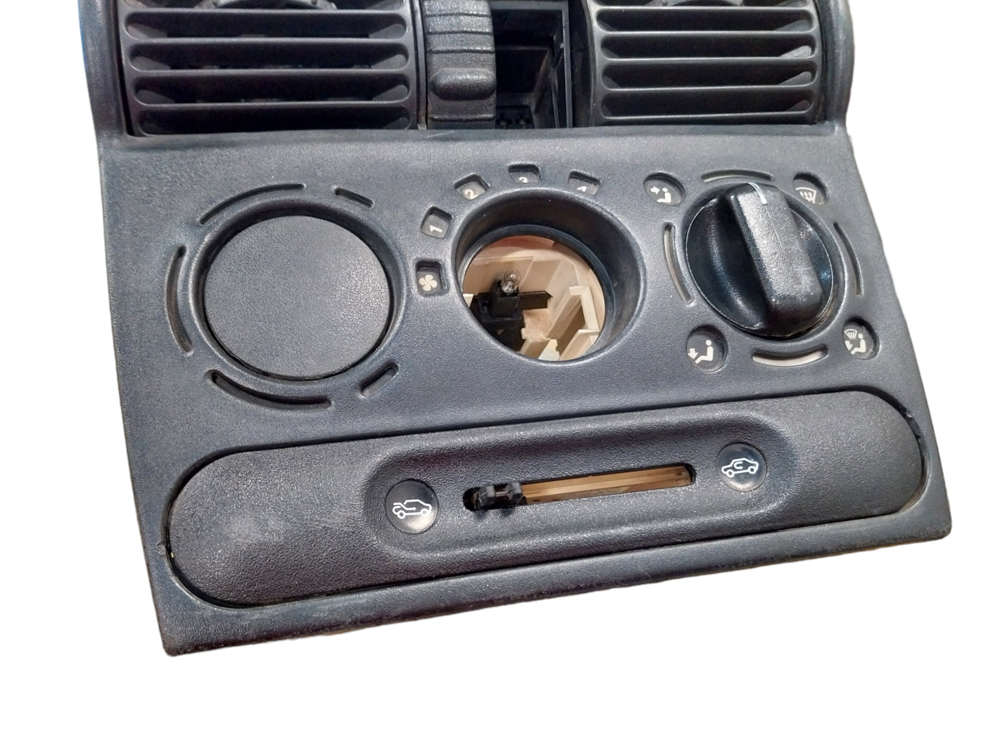 Moldura Central Comando Ar Corsa 94 96 97 98 99 2000 2001 4