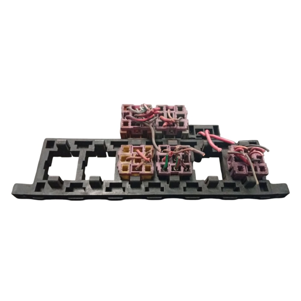 Suporte Porta Relé Gol Parati Santana 2.0 Ap 92 93 94 95 96 2