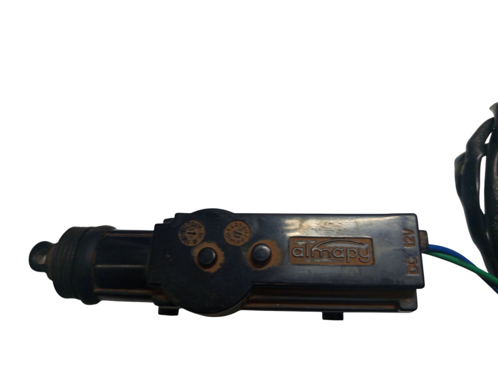 Trava Elétrica Porta Dianteira Esquerda Gm Corsa 96 99 2001 6