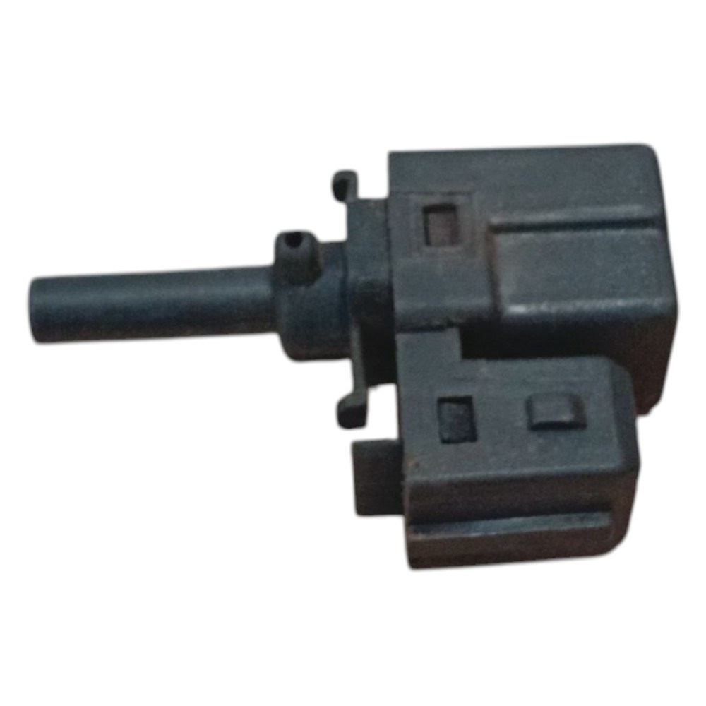 Interruptor Embreagem Ford Courier Ecosport Fiesta Ka Escort Preto