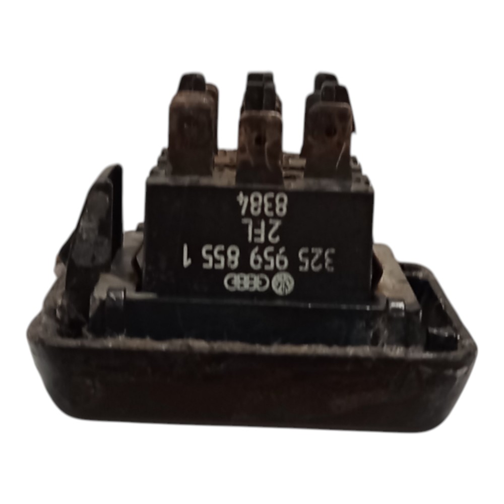 Botão Comando Vidro Duplo Dianteiro L.E. Gol Vw 88 94 6